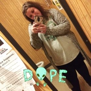 Meet your Posher, Stephanie
